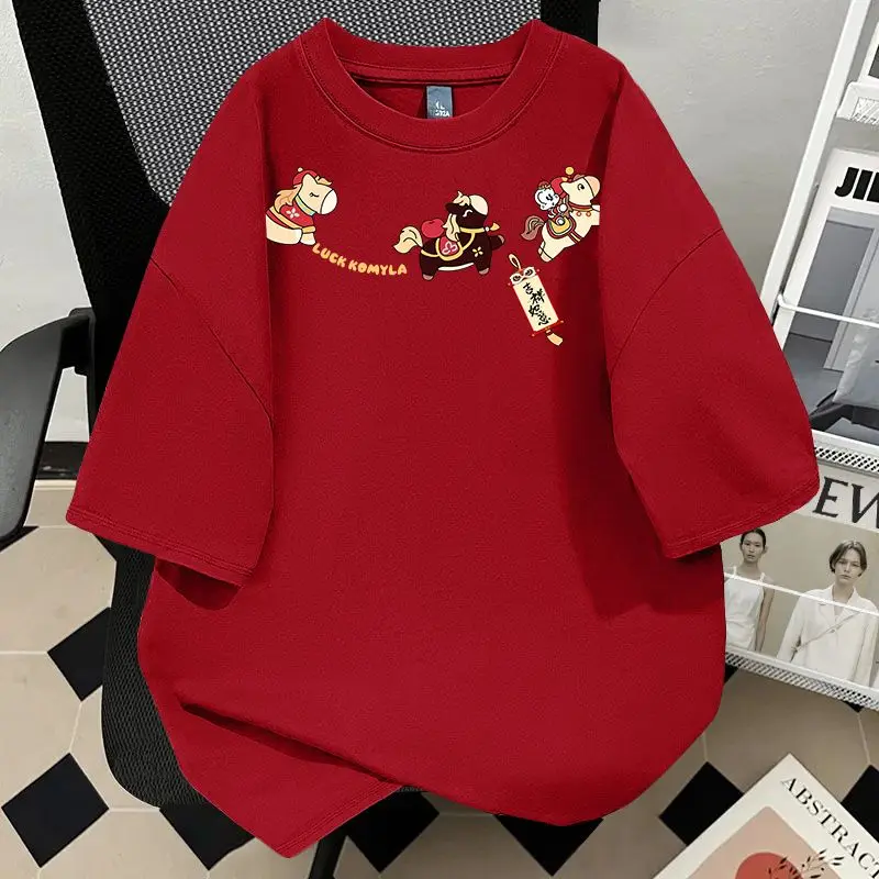 

Футболка из чистого хлопка с мультяшным принтом, большой размер, 300Pou, 2026 год, для пар, новогодняя, с коротким рукавом