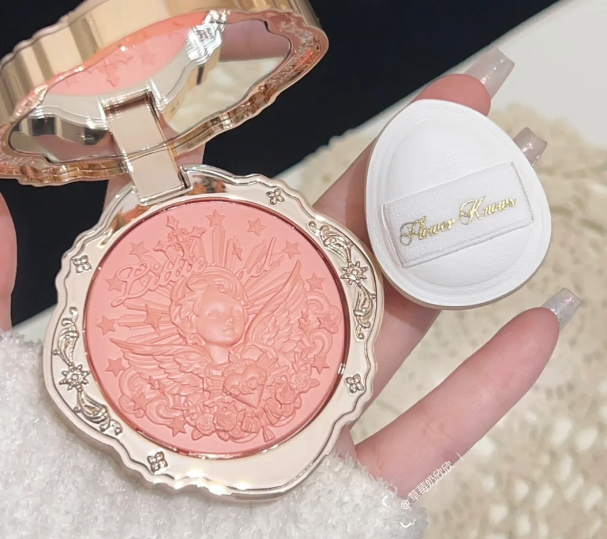 Flower Knows Little Angel Series Blush Cream Embossed Blush 6g Lasting Natural Waterproof Blush Cosmetic