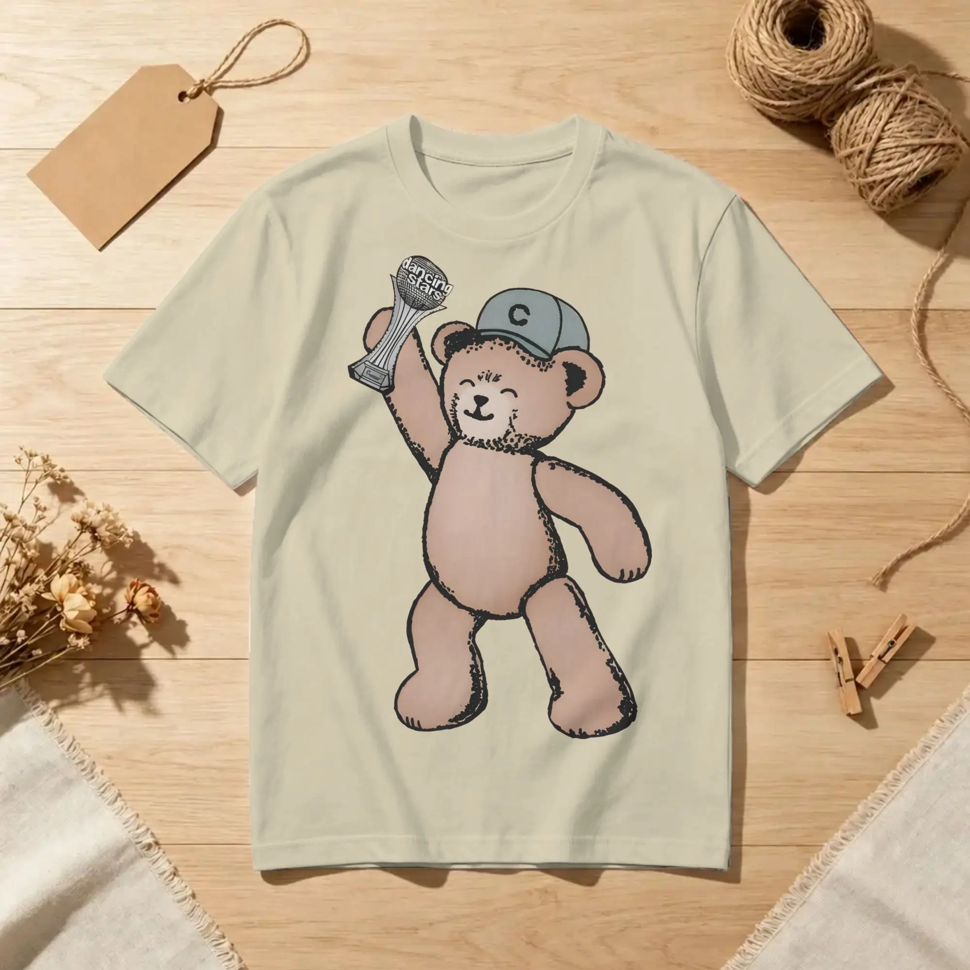 Bncmap Connor Bear Holding Mirrorball T-Shirt Men Women  Pure Cotton Tee Shirt Crewneck Short Sleeve T Shirts Unique Tops