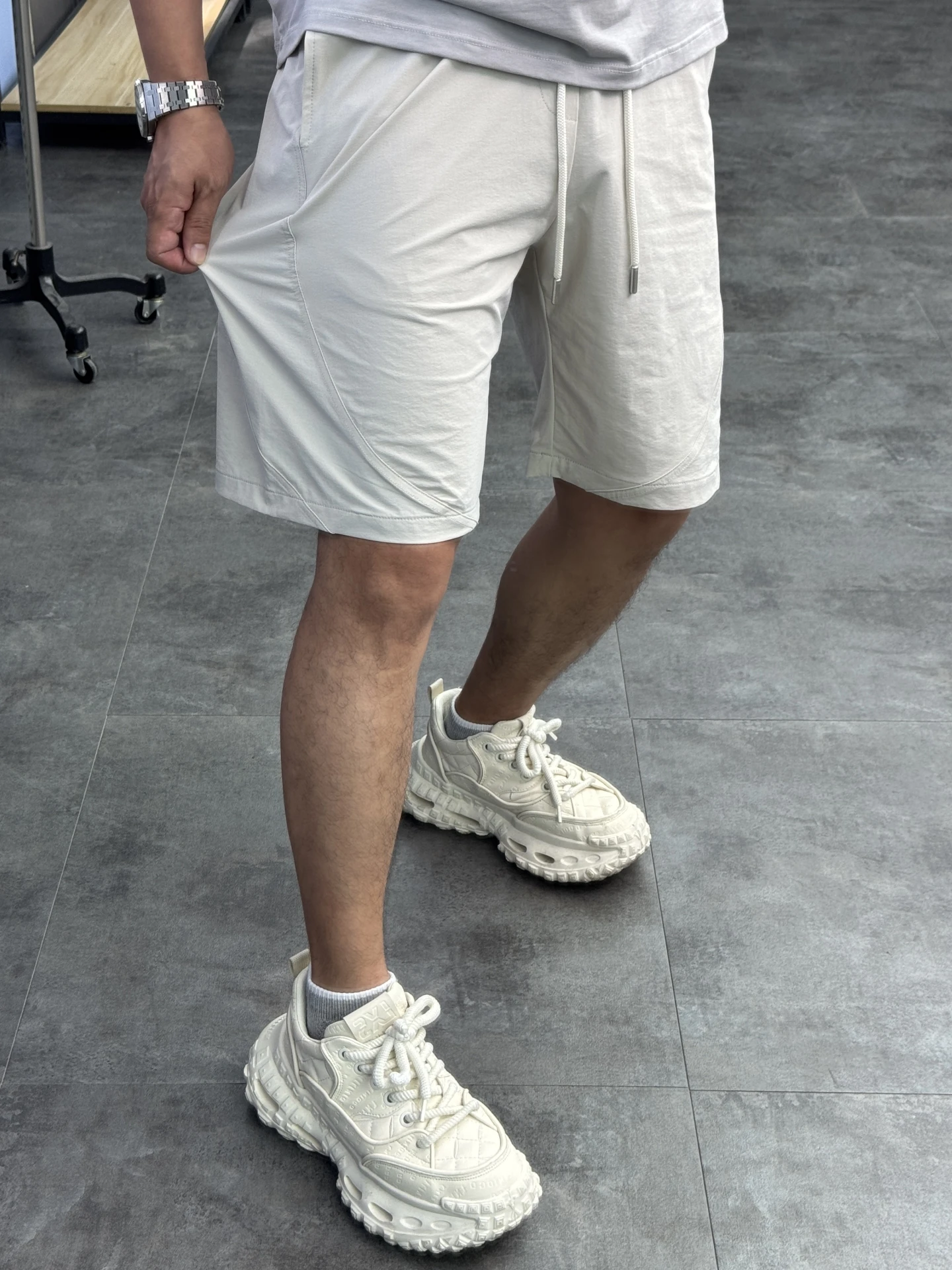 

Svip Men's Summer Lightweight Breathable Comfortable Elastic Loose Straight Casual orts Five-Point Knife