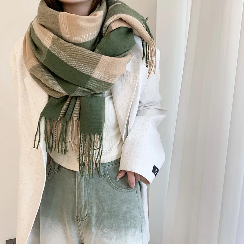 2024 New Winter Keep Warm Scarf Women Cashmere Scarves Hijab Retro Plaid Lady Shawl Wrap Female Pashmina Bandana Tassels Scarfs