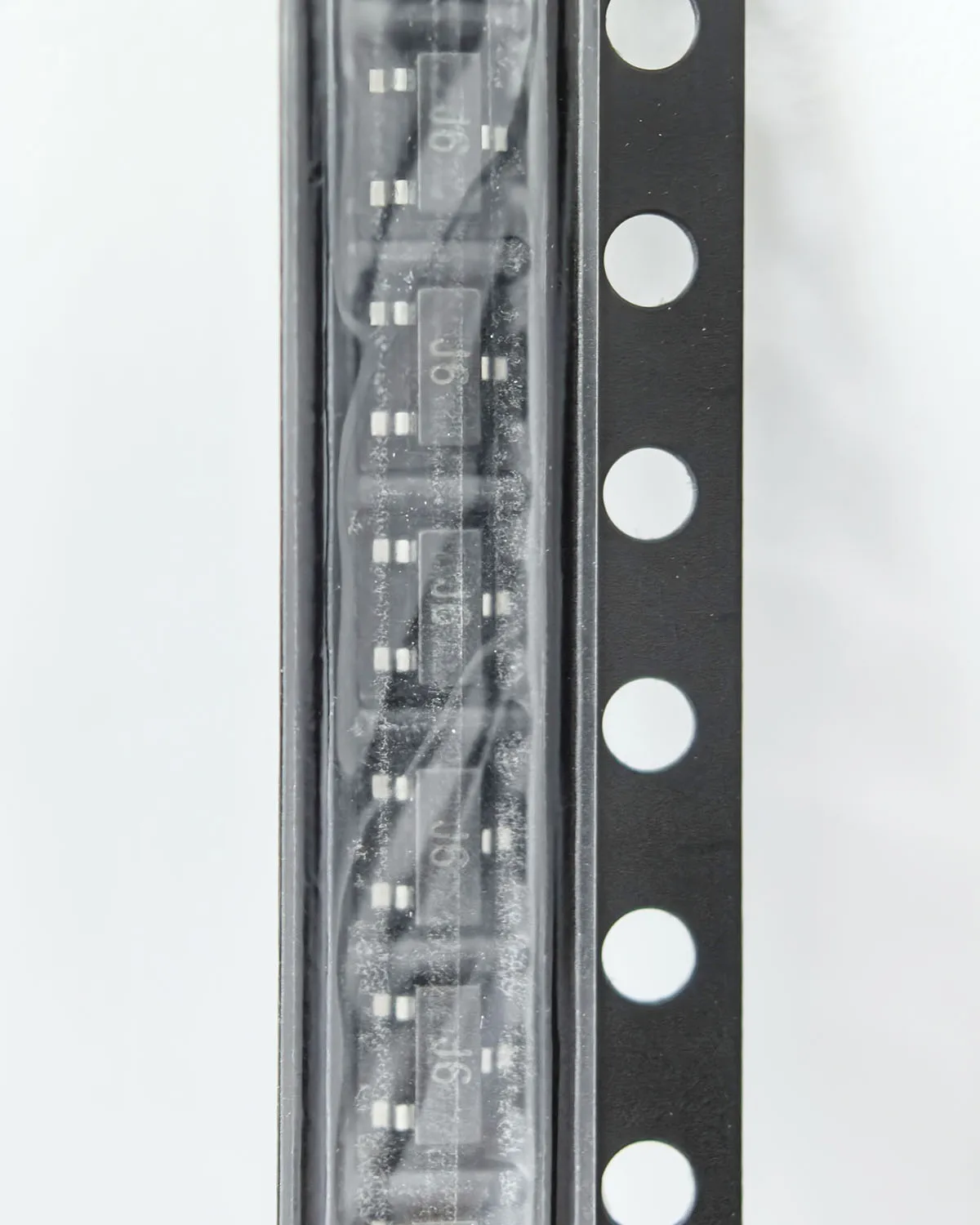 S9014 J6 S9015 M6 100mA 45V S9012 2T1 S9013 J3  500mA 25V S9018 8Y 50mA 18V SOT-23 Silicon Epitaxial Planar Transistor