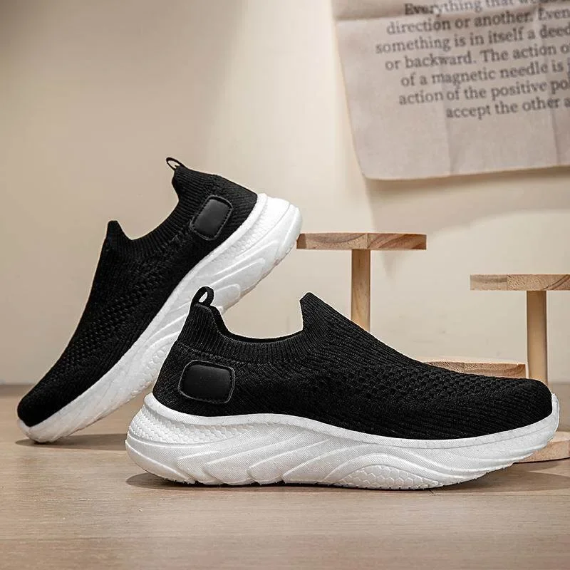 New Fashion Soft Sole Non Slip Light Running Sneakers Casual Man Shoes Outdoor Mesh Breathable Tennis Shoes Zapatillas De Hombre