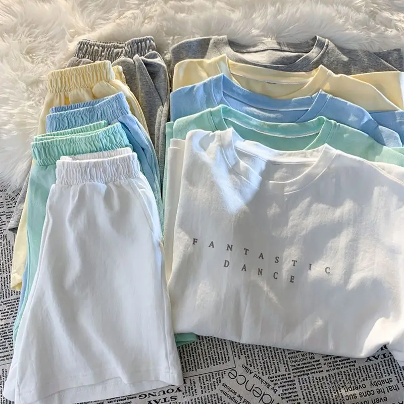 

Женские летние повседневные спортивные свободные спортивные костюмы с круглым вырезом, футболка с короткими рукавами и шорты, комплект из двух предметов