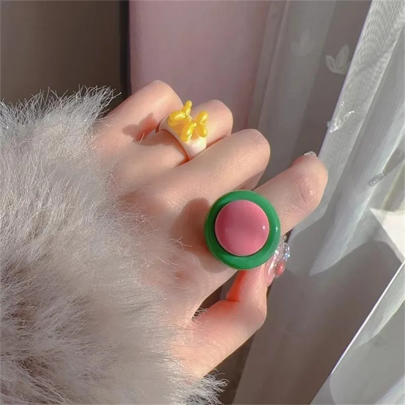 New Trendy Big Colorful Punk Finger Ring For Girls Personalized Simple Round Rings for Men and Women Party Fashion Jewelry Gifts