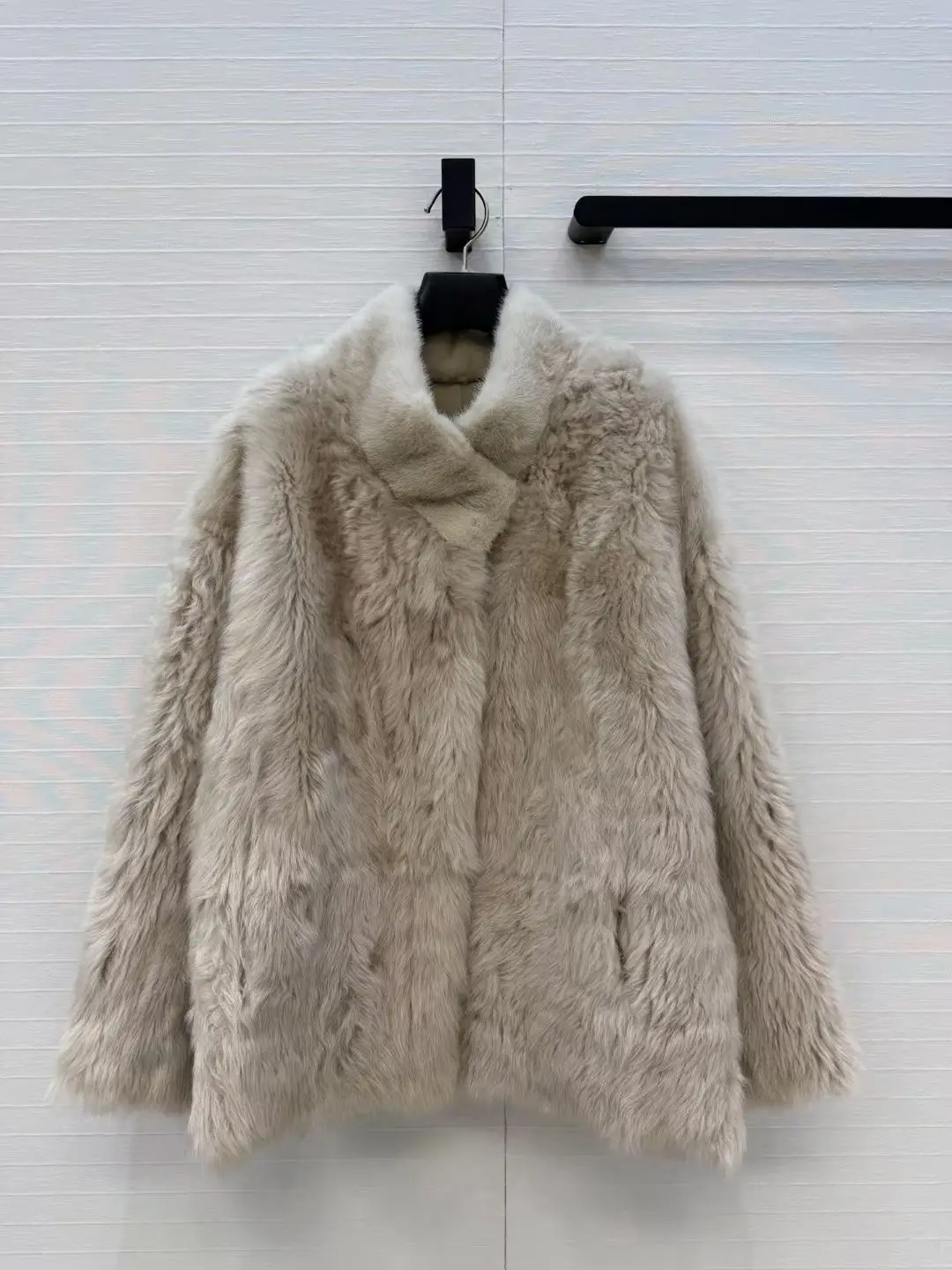 Women Luxury Toscana Sheepskin Fur Integrated Coat, Imported From Italy, Mink Fur Collar, Natural Curly Wool, Stand Collar H Cut