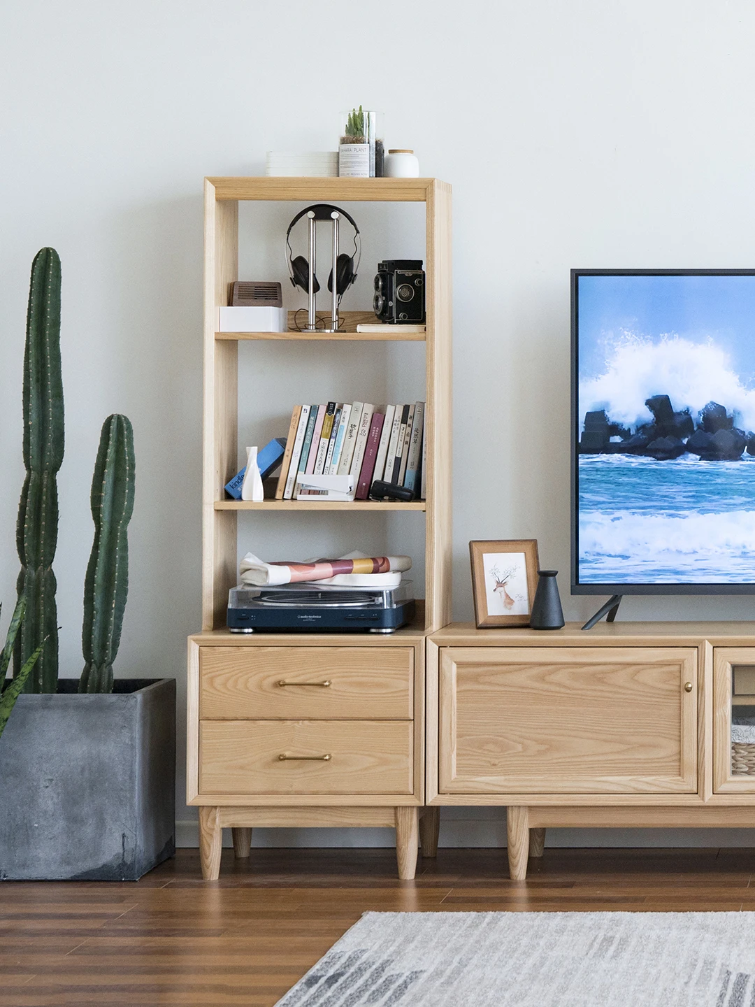 Jiao Yue Gao Bian Cabinet] Original pure solid wood TV Bian Cabinet Handmade tenon and tenon black walnut small bookcase