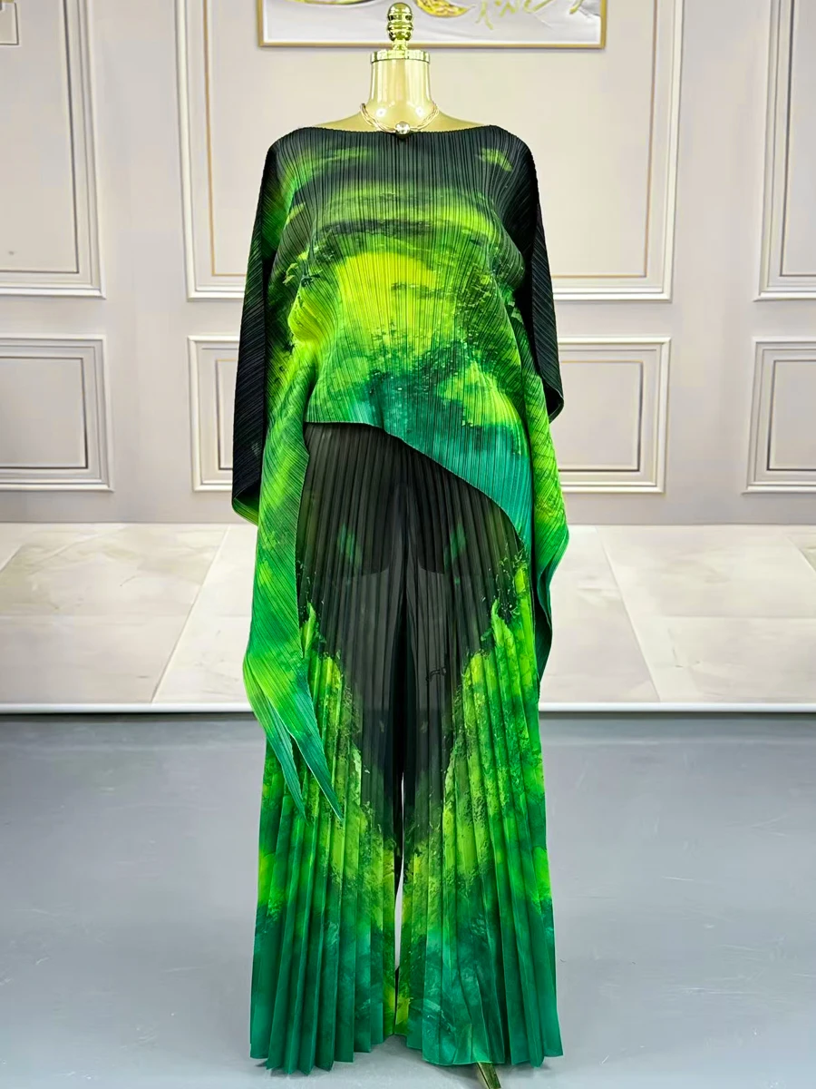 

Chic Pleated 2 Piece Sets Women Outfit Miyake Gradient Elegant Pants And Blouse Set Plus Size Female Luxury Evening Party Gowns