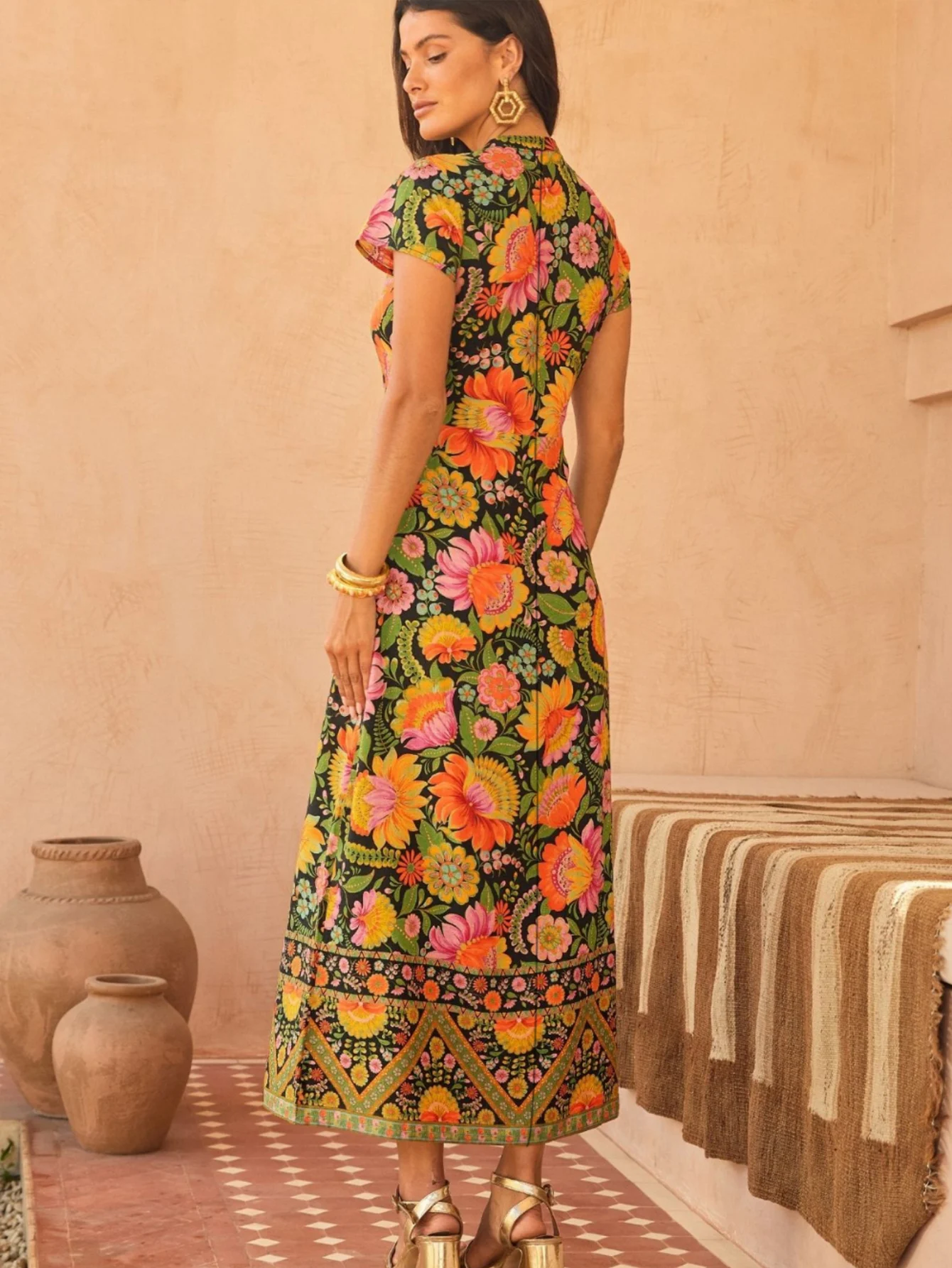 Elegante afslankjurk met modeprint voor dames