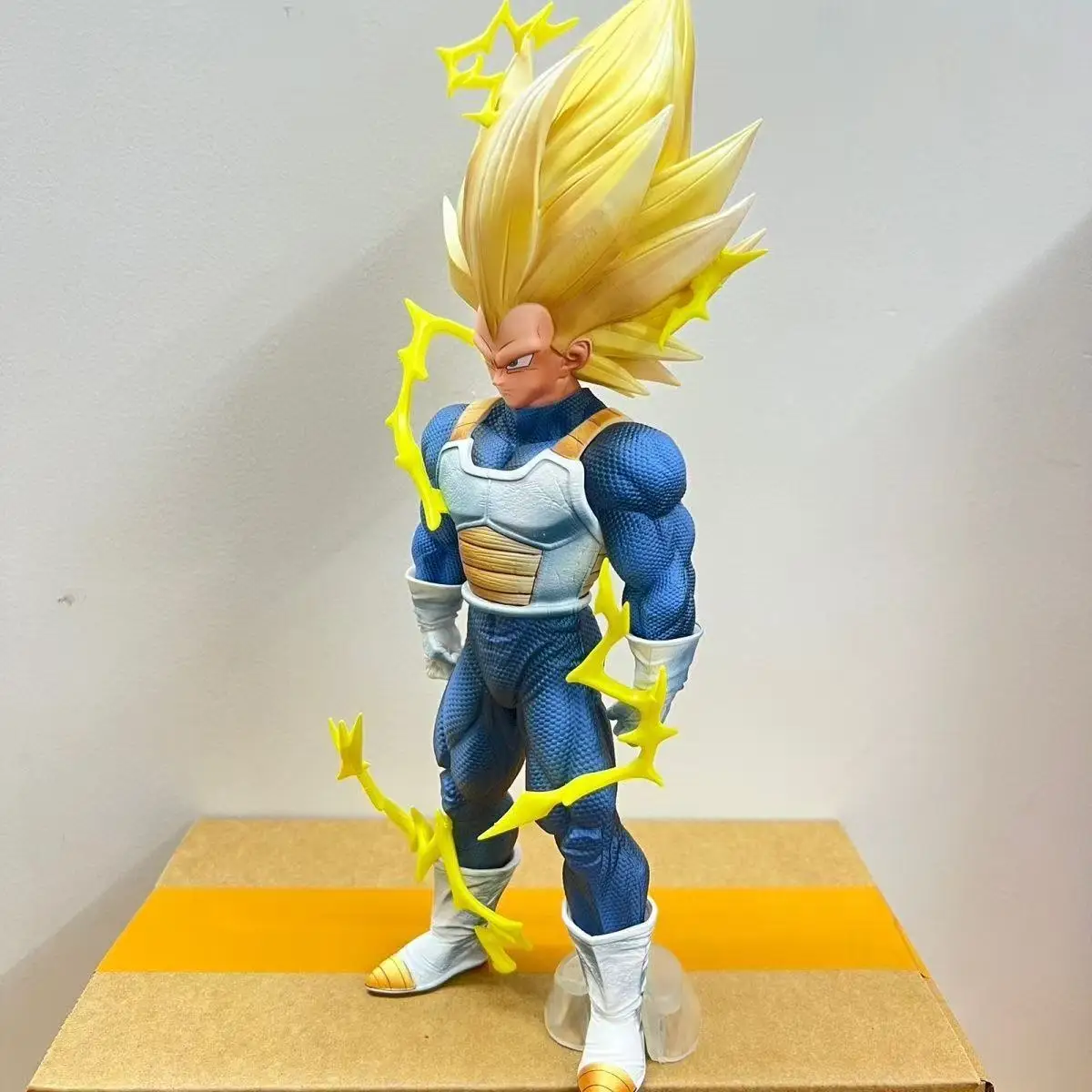 HY Statue Dragon Ball Z Ssj3 Vegeta Figure Replace arms Super Saiyan 3 Vegeta Pvc Action Figures Collection Model Toys Gifts