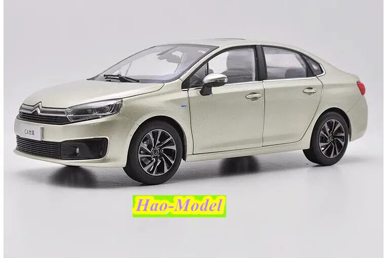 

Модель автомобиля детская из сплава под давлением для Citroen C4, 1:18