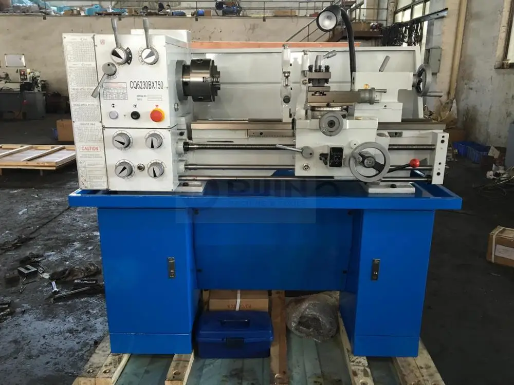 2021 sell hot mini bench gap bed lathe small metal lathe CQ6230A with 1.5KW spindle bore 38mm Max length 910mm