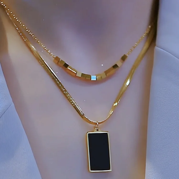 Double-layer geometric square pendant necklace in gold or black titanium steel with electroplated finish side-chain design 40–50