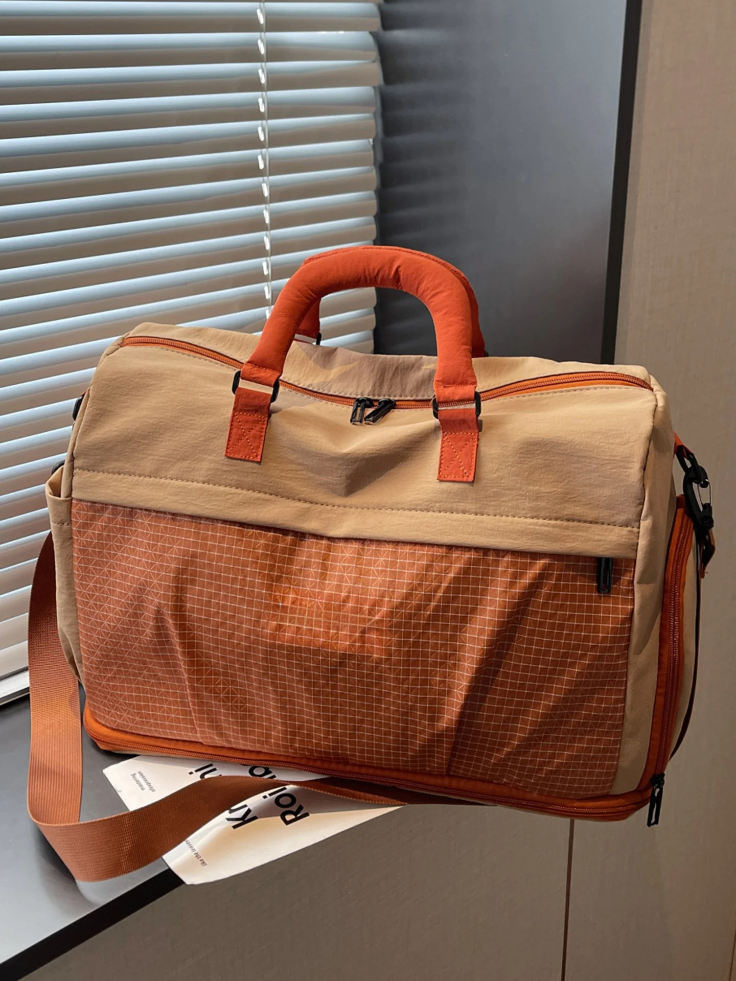large-capacity-ladies-travel-bag-handbag-shoulder-bag-crossbody-bag-lightweight-suitcase-for-short-trips-2026-new-style
