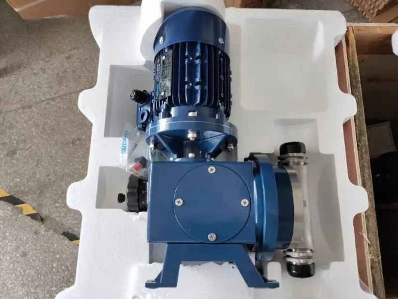Dosing Pump Ferric Chloride Dosing Pump, Electromechanical Diaphragm Metering   MTMDH05530