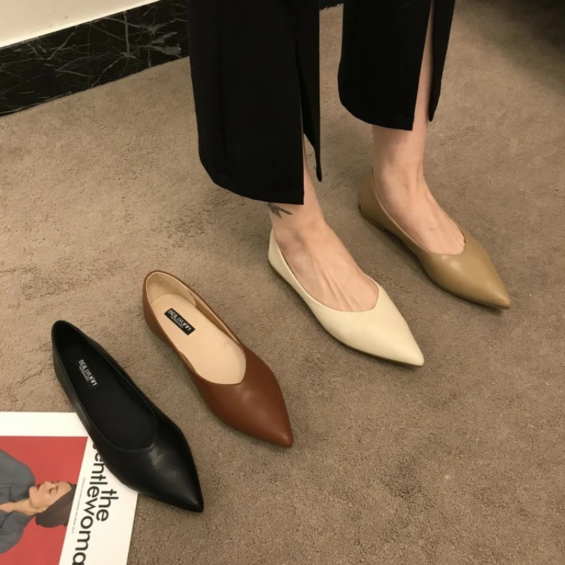 Flats for Women Solid Color Leather Shoes Flat Heel Black Flats Women's Shallow Mouth Soft Sole Work Shoes Pointed Toe 33 34 45