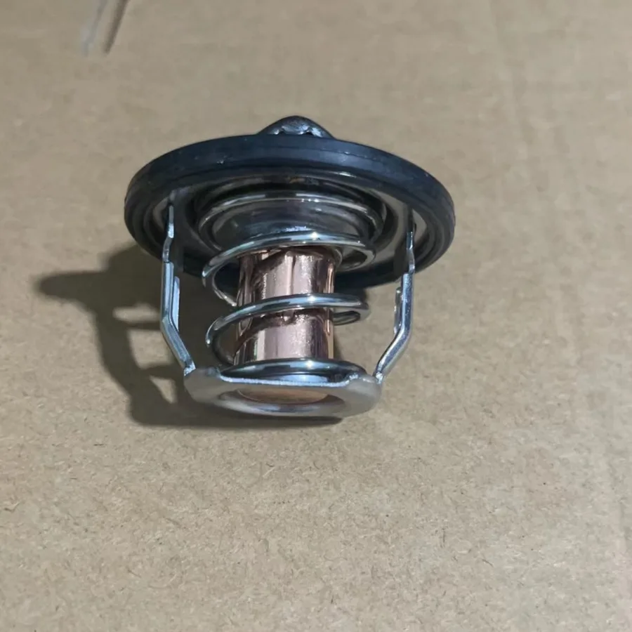 

Suitable for Kubota V1903 D1005 thermostat 19434-73014 119717-49800