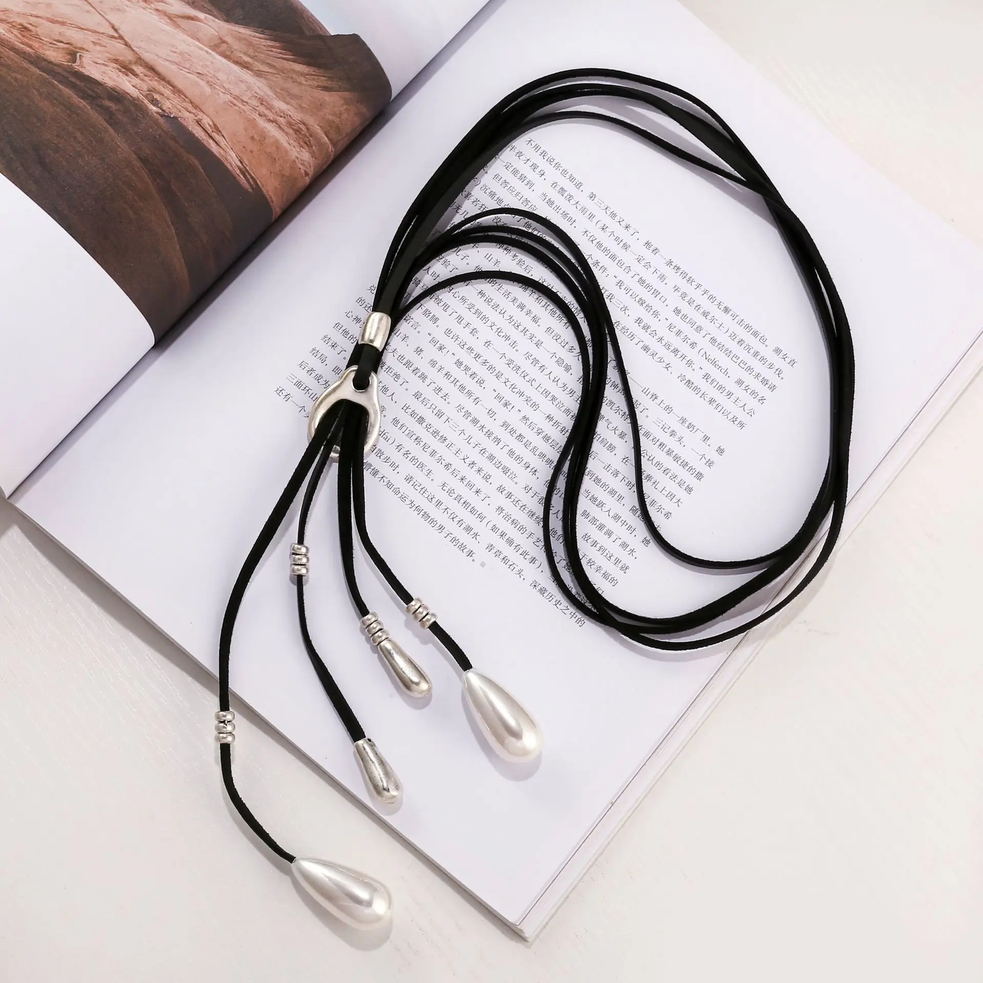 European and American new Korean style pearl fashion necklace women's simple ins style jewelry sweater chain