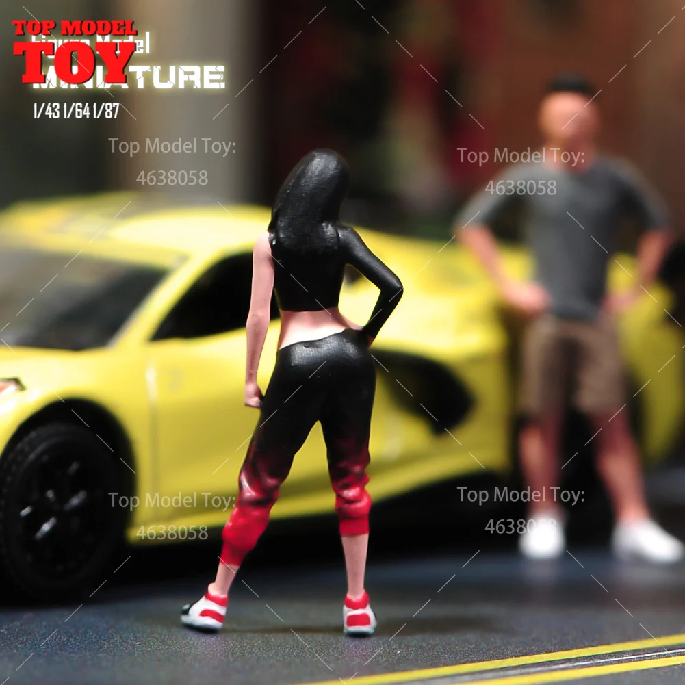 Painted Miniatures 1/64 1/43 1/87 배꼽을 노출하는 멋진 소녀 여성 장면 그림 인형 자동차 차량 장난감 용 도색되지 않은 모델