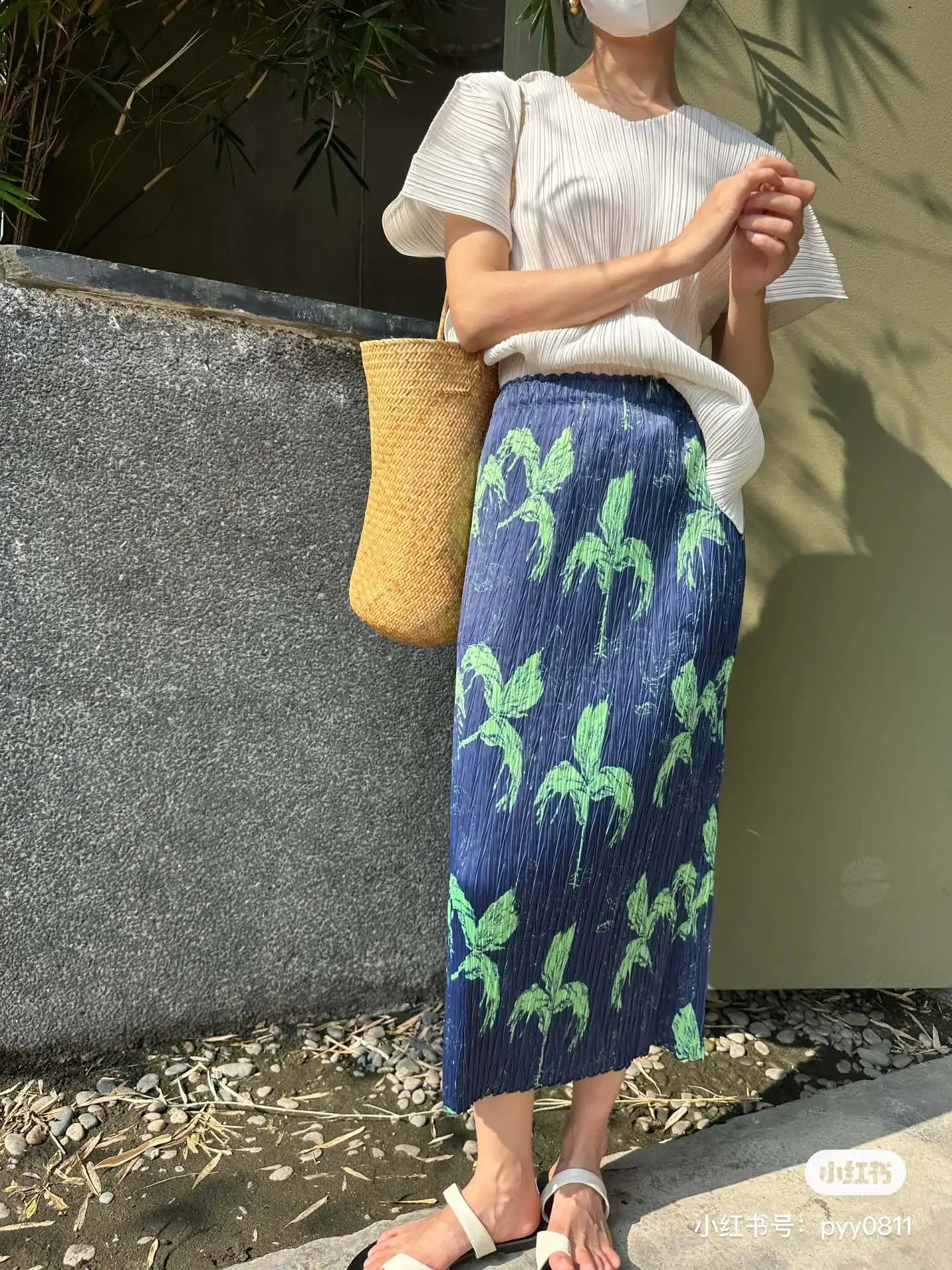 

Women's simple, exquisite and comfortable skirt