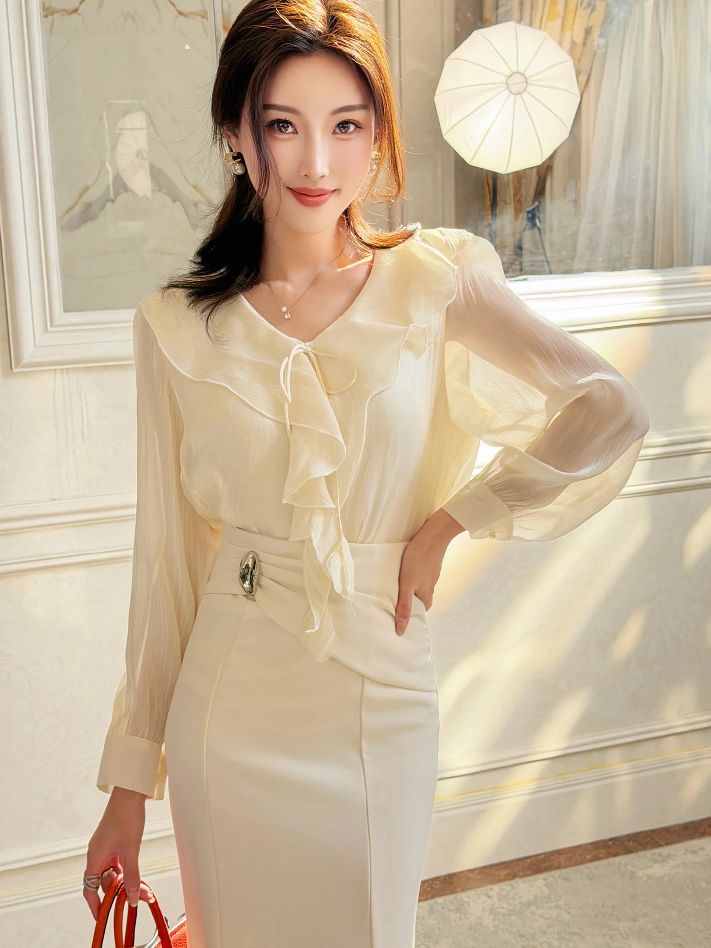 

New 2026 Spring Korean Sle Ruffle Sve Silk Luster Chiffon irt Stand Collar Bubble Sve Top Women's Faion Blouse