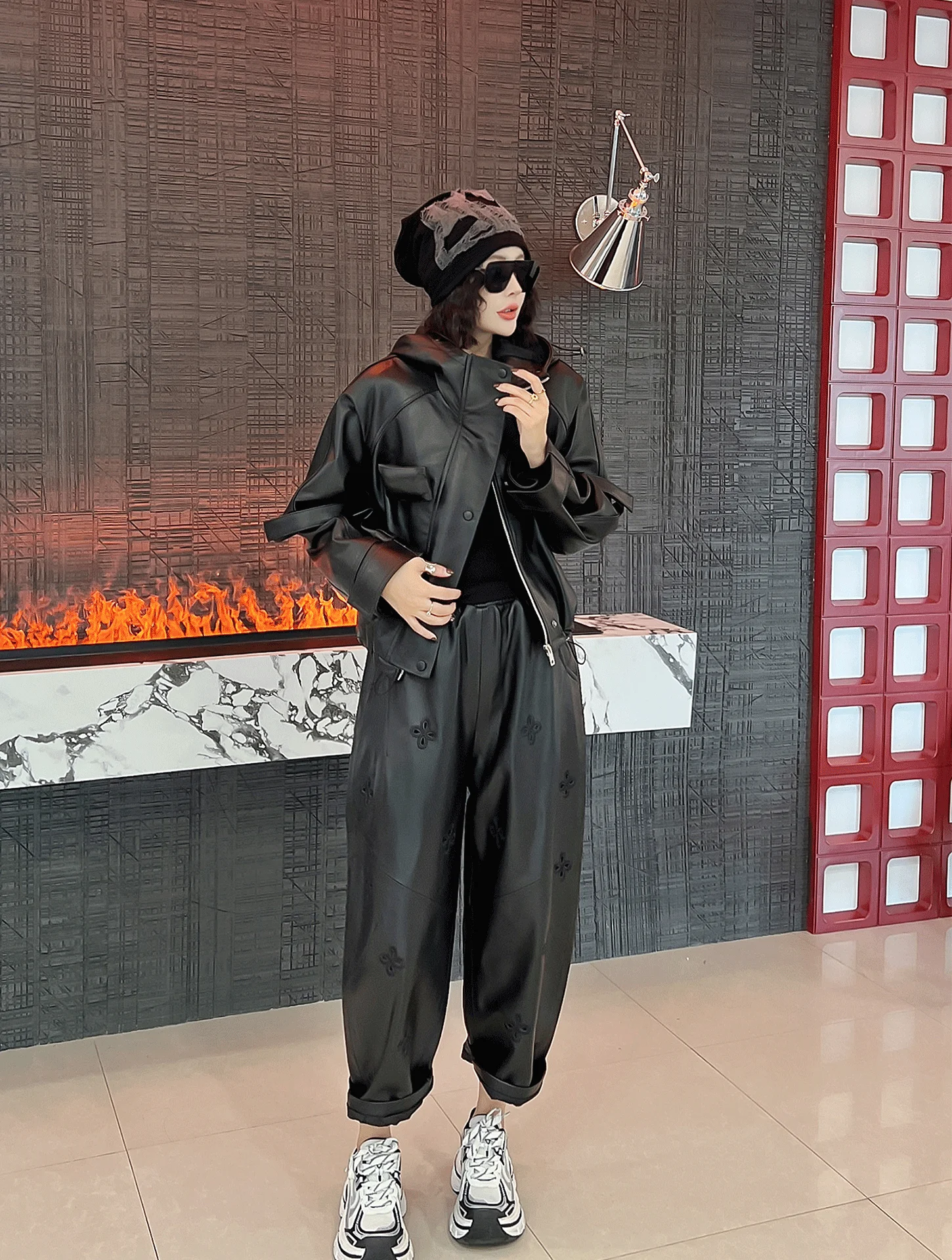 

Real Leather Jaet Women's Hooded eepskin Casual Loose Slimming Versatile Leather irt New Sle Leather Outerwear