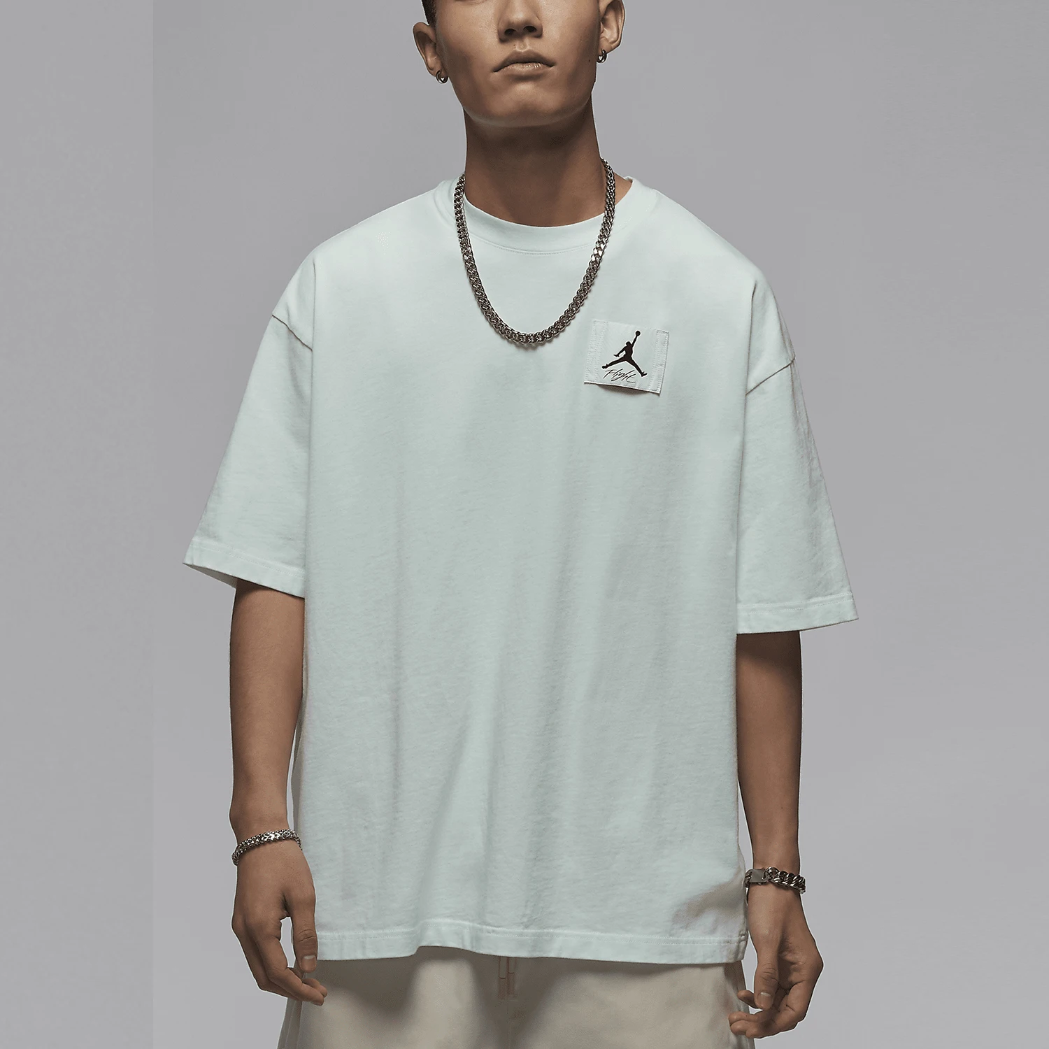 

Nike Official Authentic Jordan Flight Essential Men's T-Shirt DZ0605-394