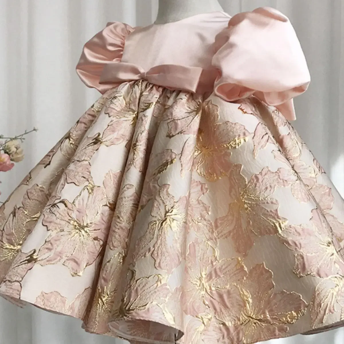 Baby Girls Birthday Baptism Dress Children Cute Pink Bow Design Puff Sleeve Party Wedding Princess Ball Gown y1015