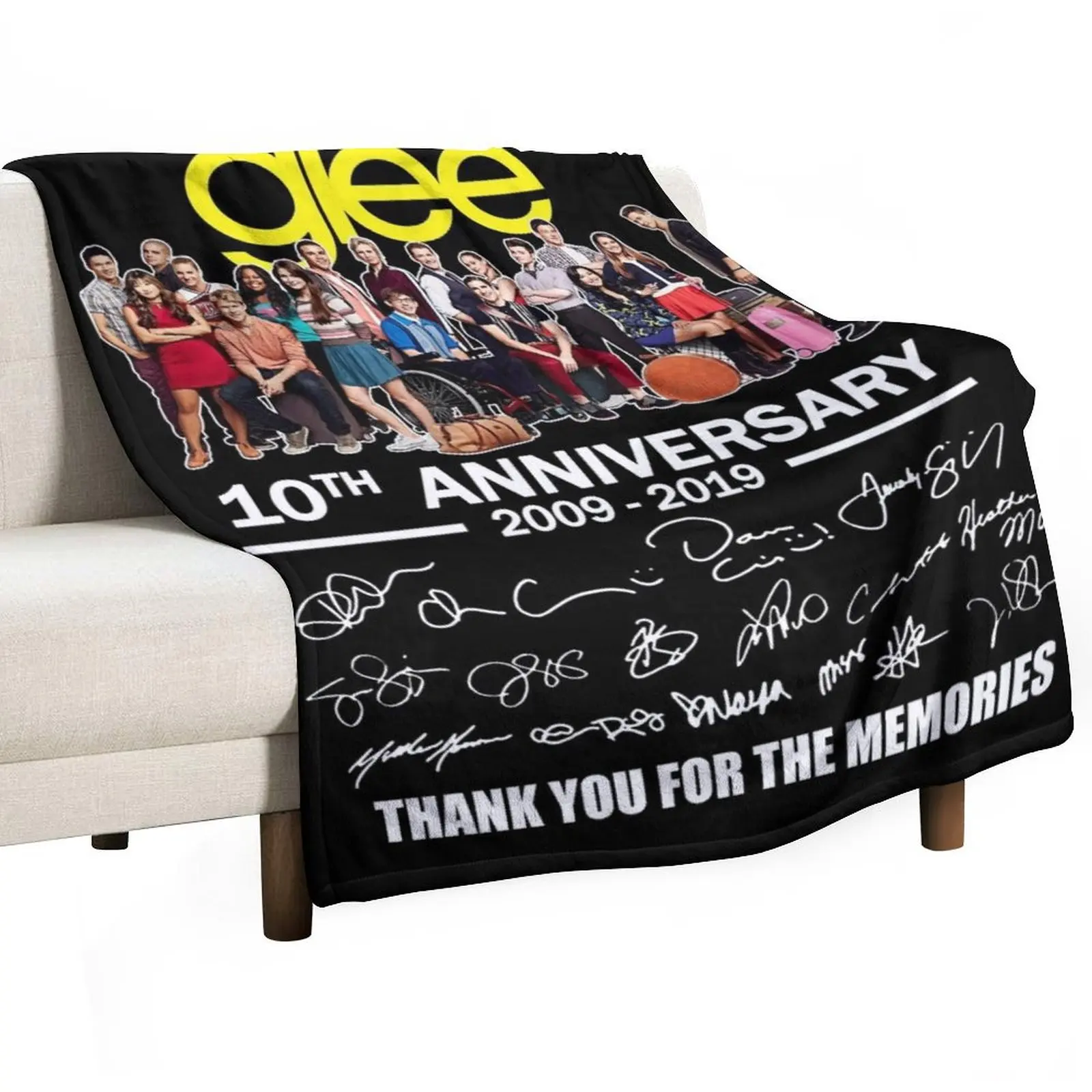 

#Glee 10Th Anniversary All Cast Signed Thank You Throw Blanket Luxury St Picnic Hairys Cute Plaid Blankets