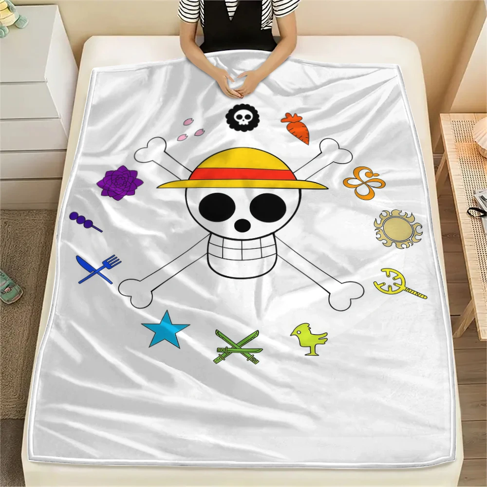 ONE PIECE Logo-Flanelldecke, bunter Druck, für Zuhause, Sofa, Bett, Stuhl, Picknick, Reisen – HE31