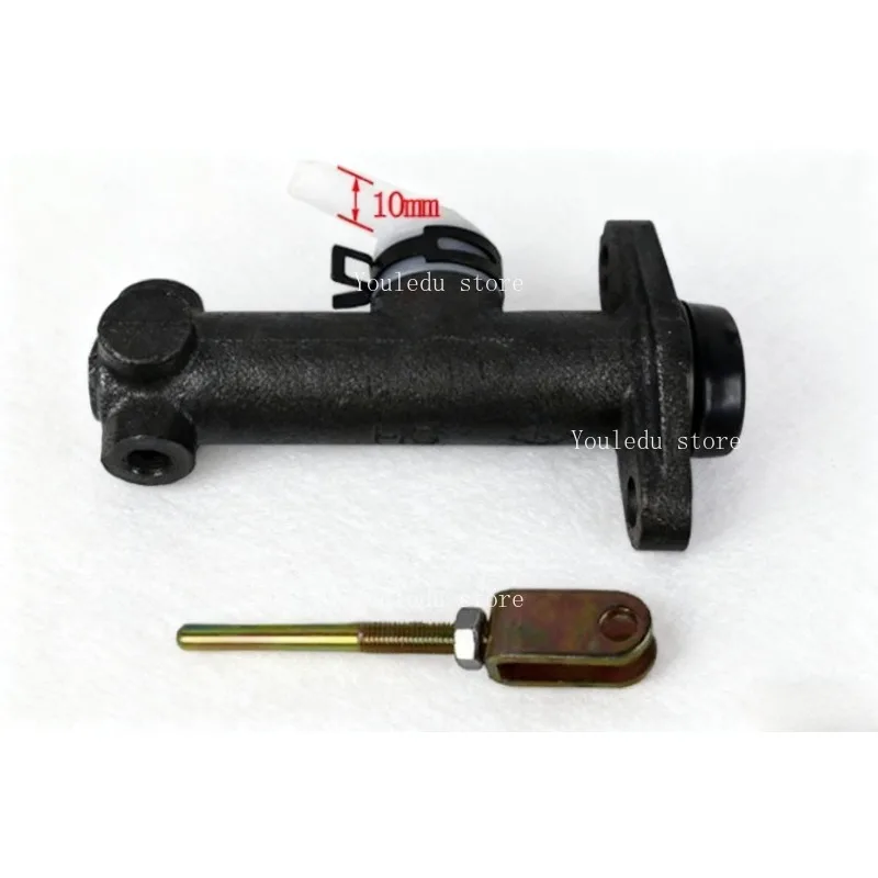 

Главный тормозной насос вилочного погрузчика Clark 8036215