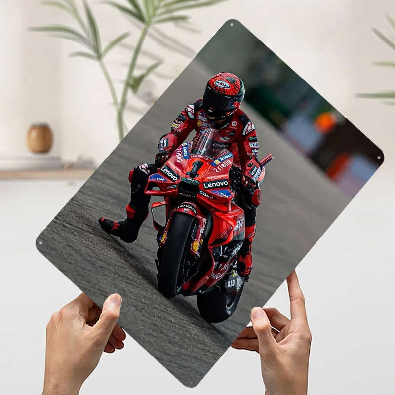 MotoGP رايدر يميل إلى بدوره تين تسجيل الجدار ملصق فني غرفة نوم الديكور غرفة خمر علامات معدنية للرجل كهف الديكور المنزل #3