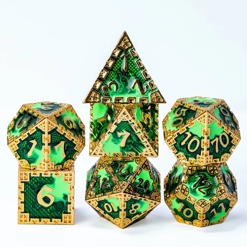 Cusdie DND Metal Solid Dice Dragon Pattern 7Pcs D4-D20 Polyhedral Dice Set for D&D Role Playing Game Pathfinder Board Games