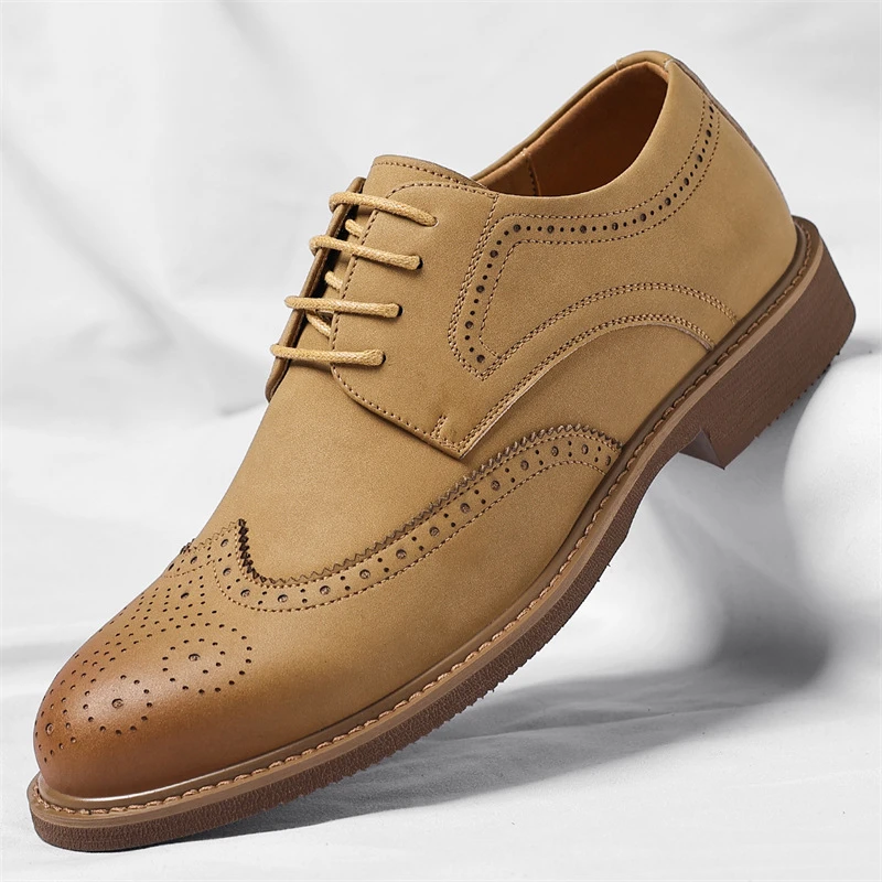 Men Lace‑Up Brogue Carved Leather Shoes Business Formal Dress Shoes Retro Work‑Style British Gentleman Suit Office Casual Daily