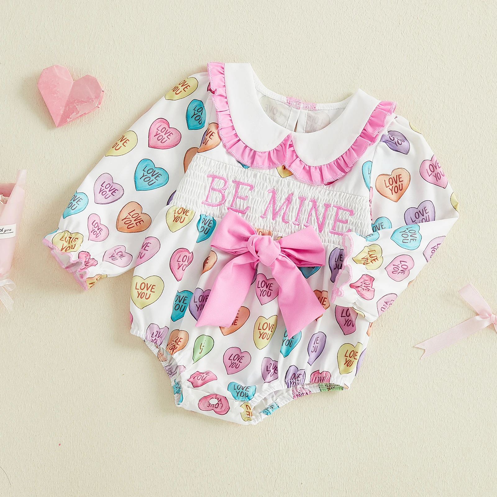 

Комбинезон на День святого Валентина для маленьких девочек, комбинезон с длинными рукавами и кукольным воротником, буквенным принтом в виде сердца и бантом, декор