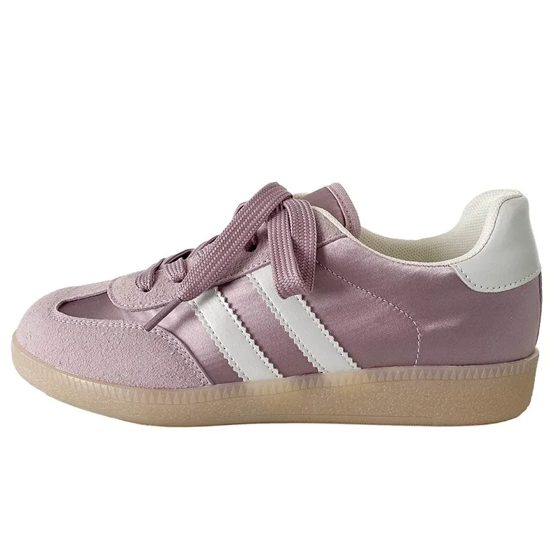 

Round Toe Sports Shoes for Women's Casual Versatile 2026 New Spring and Autumn Breathable Flat Bottomed Niche Training Shoes