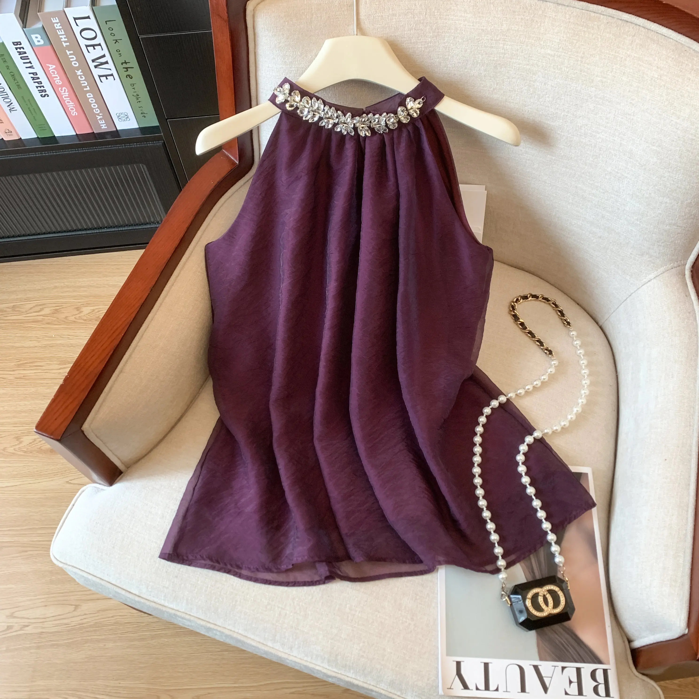 النمط الفرنسي الماس سترة بلايز 2026 الصيف ملابس حريمي بلا أكمام معلقة الرقبة البلوفرات بلوزة فضفاضة الحلو سيدة قميص #1