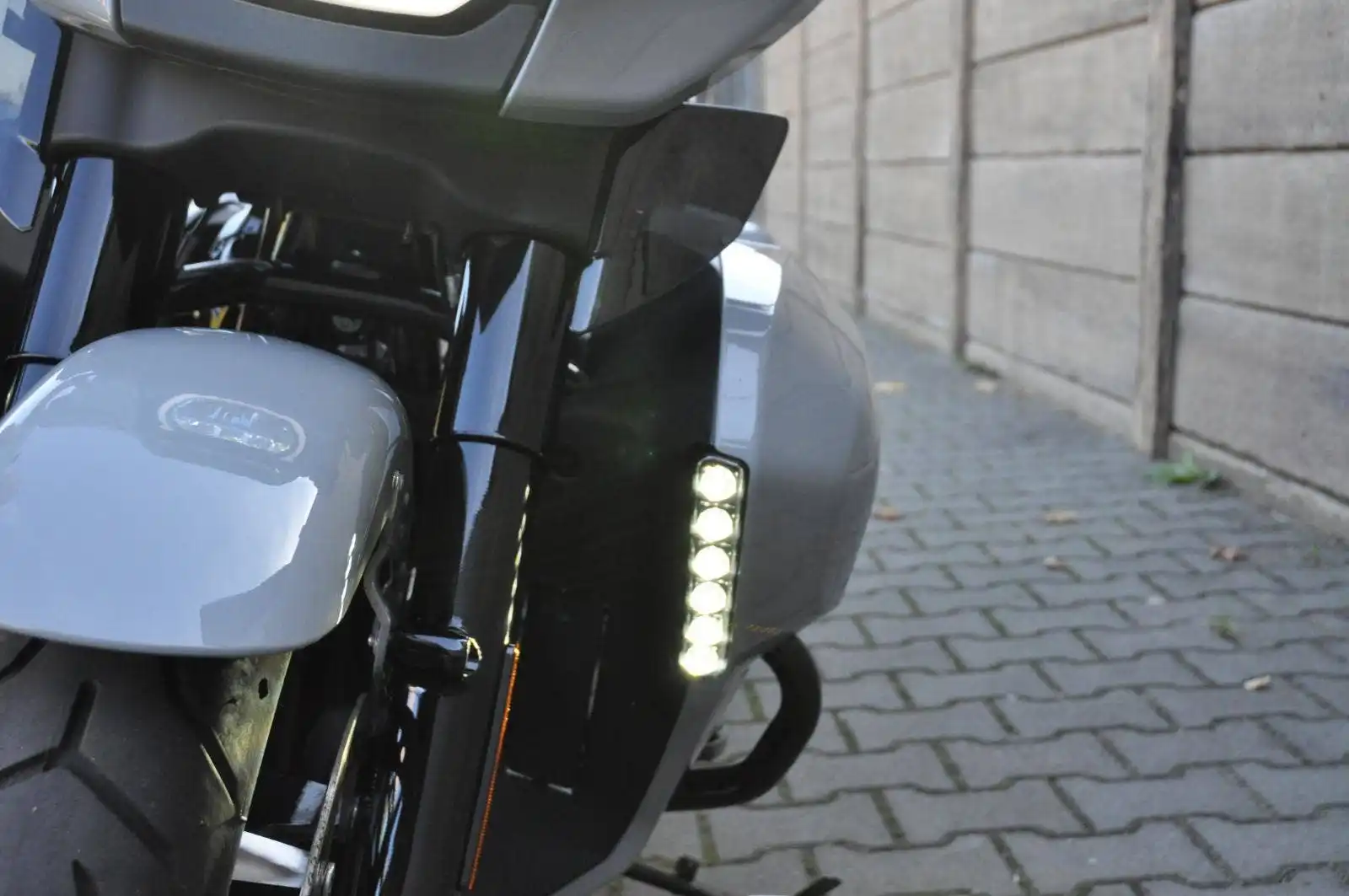 LED Fog Lights Front Kit with Turn Signals for Harley Davidson Electra Glide Road Glide 2023-2026 Motorcycle Accessories view 4