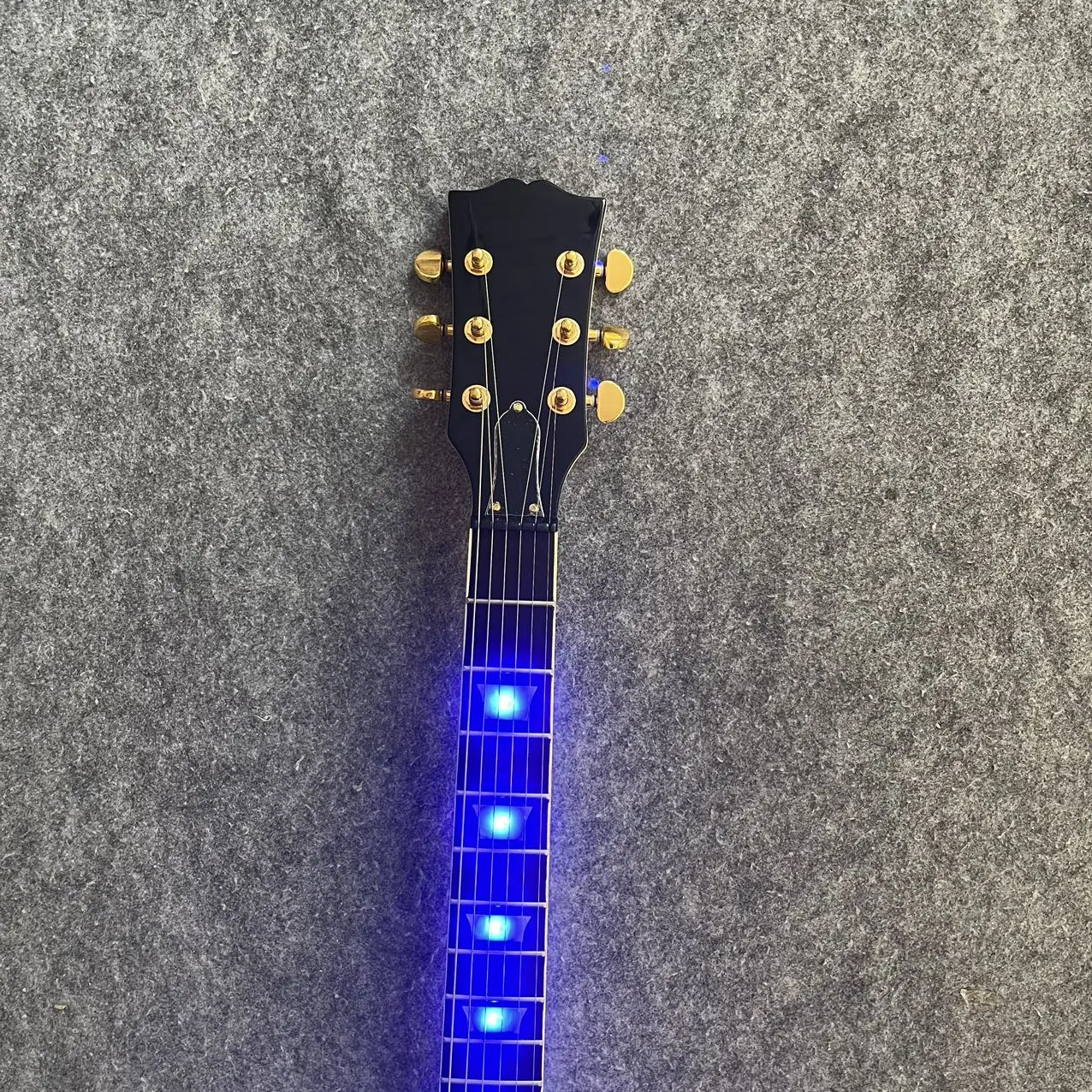 Electric guitar, factory customized, maple neck, peach blossom wood body, acrylic material, in stock, fast and free shipping