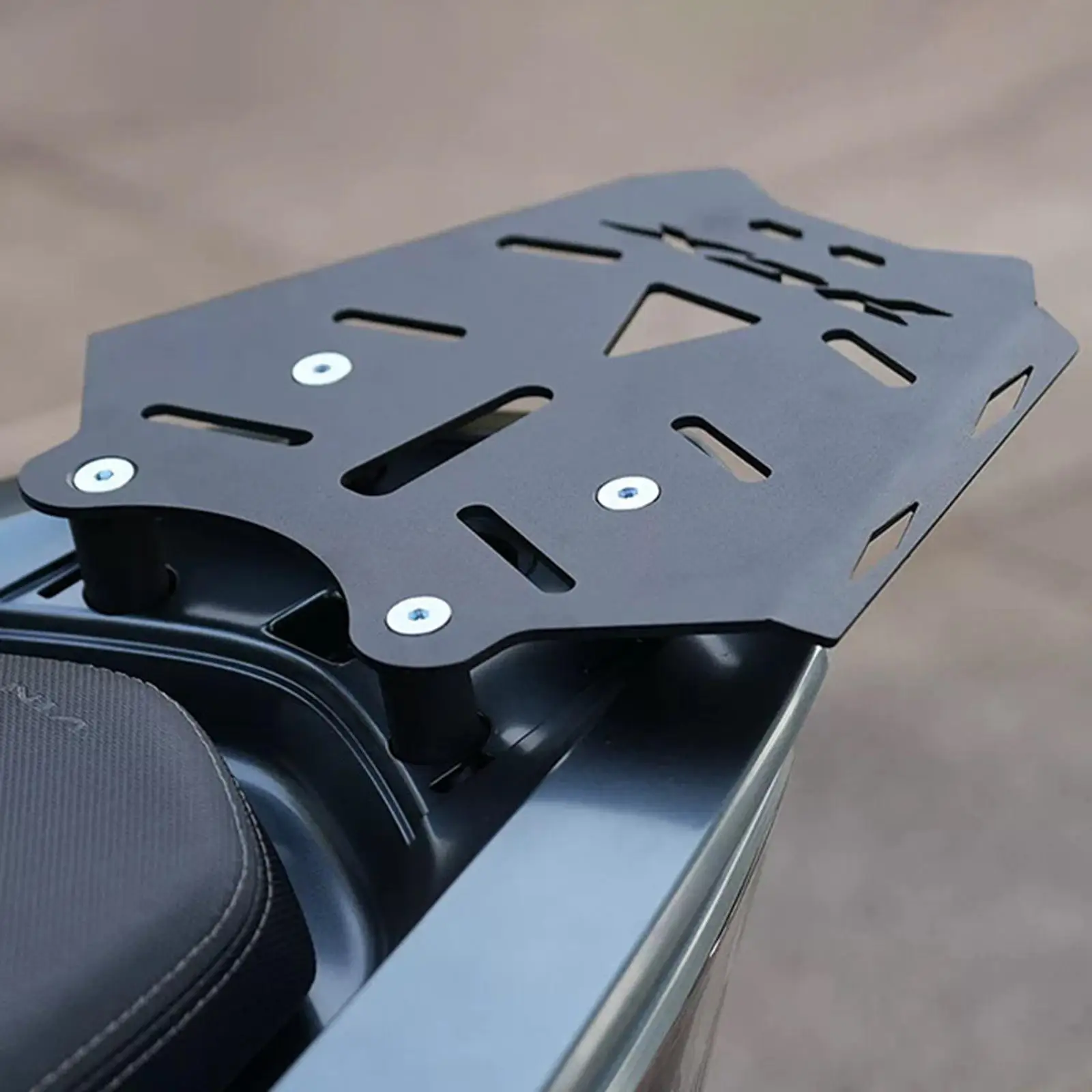 Rear Luggage Rack for Motorcycle Aluminum Alloy Easy Mount Tail Shelf Universal Trunk Carrier for Touring and Cargo