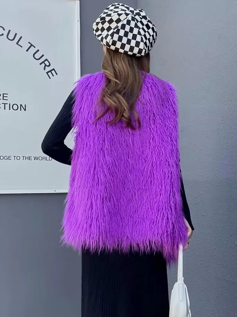 ZADORIN 2025 الخريف الشتاء غير النظامية طويلة فو الفراء سترة المرأة الملونة رقيق سترة سترات الفراء ملابس امرأة سترات فام