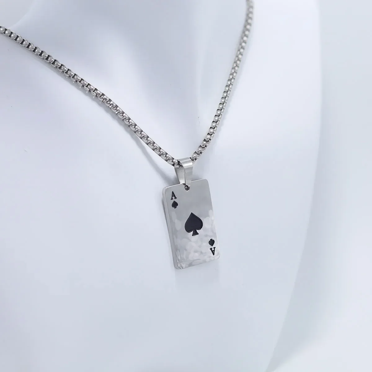 Kpop Crystal Hollow Love Pendant Necklace Romantic Zircon Simple  For Women Trendy Jewelry Accessories