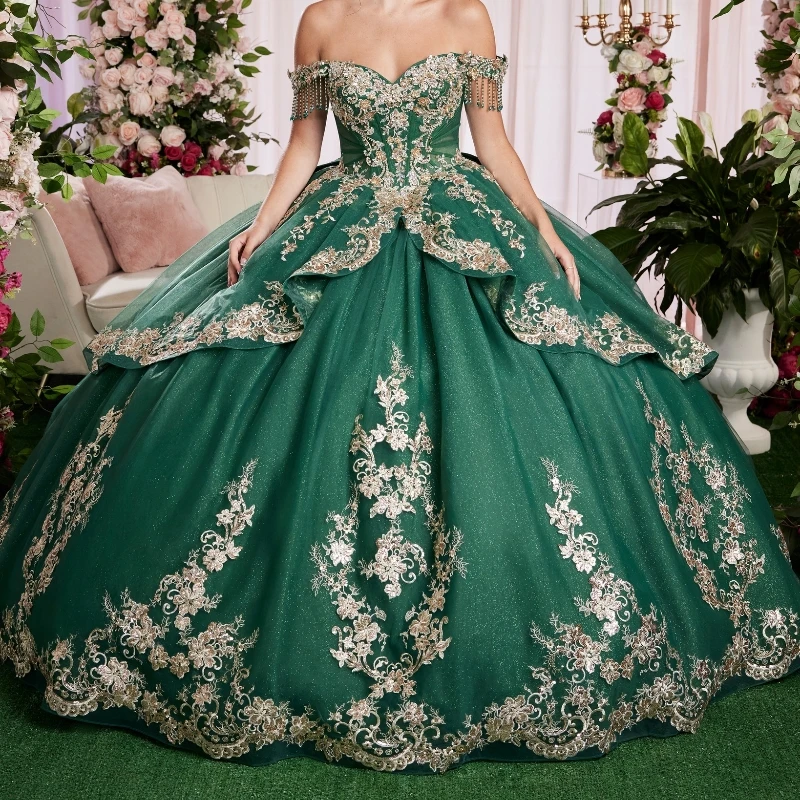 

Luxury Blackish Green Shiny Quinceanera Dresses Gold Lace Appliqued Beading Tull Off the Shoulder Ball Gown Sweet 16 Vestidos De