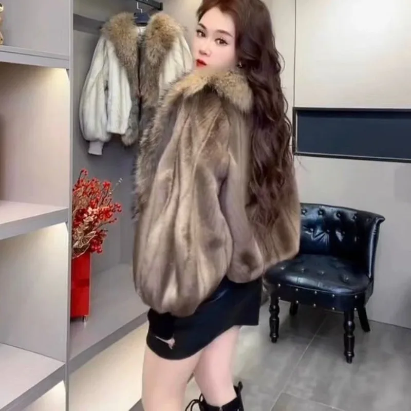 Veste de fourrure rajeunissante automne et hiver nouvelle femme européenne vison avec Golden Island raton laveur chien grand col de fourrure courte mode