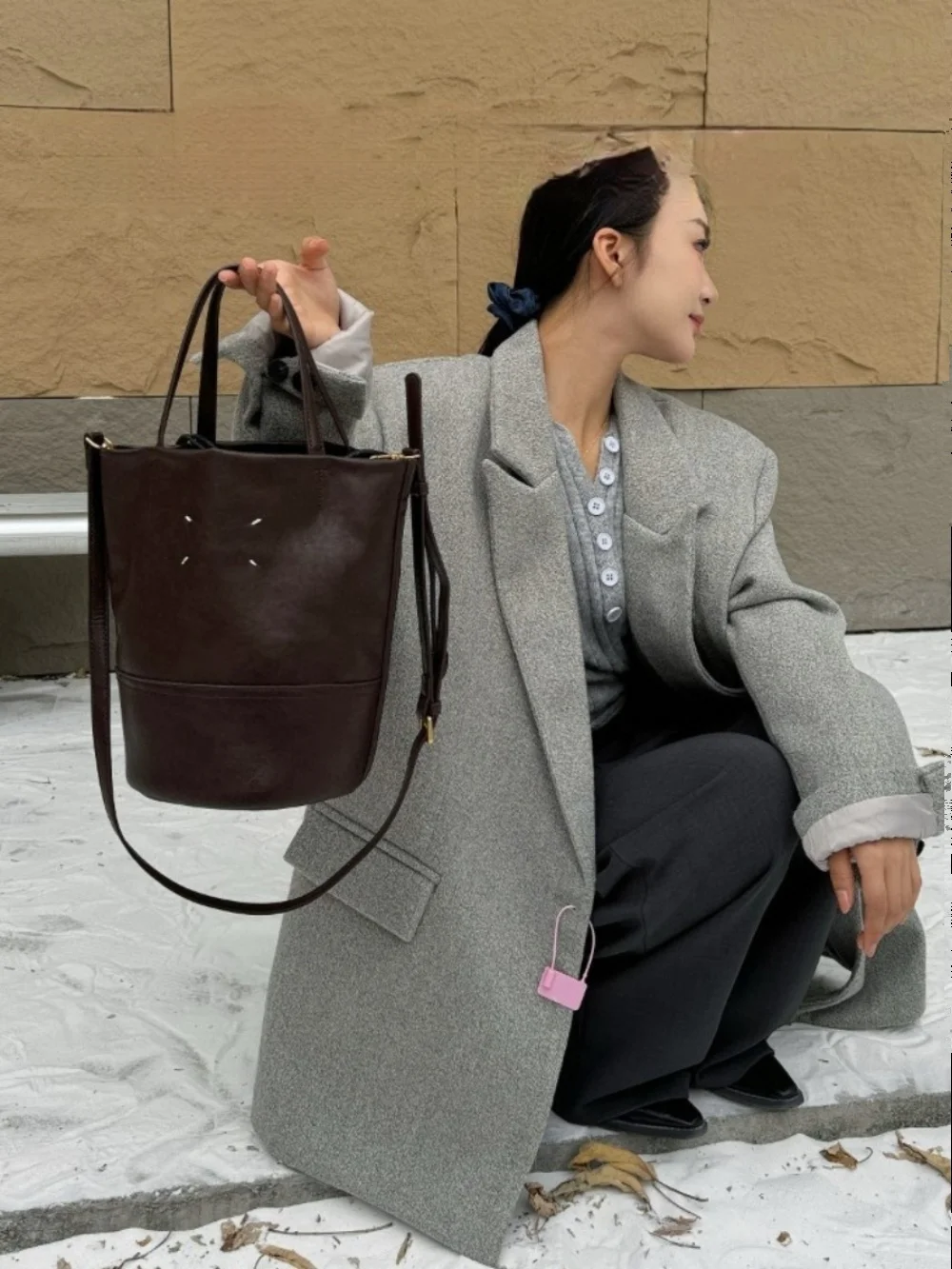 High-Quali New Leather Minimalist Water Bucket Bag Women Large Capaci Single Shoulder Slant Cross Handbag Commute Versati...