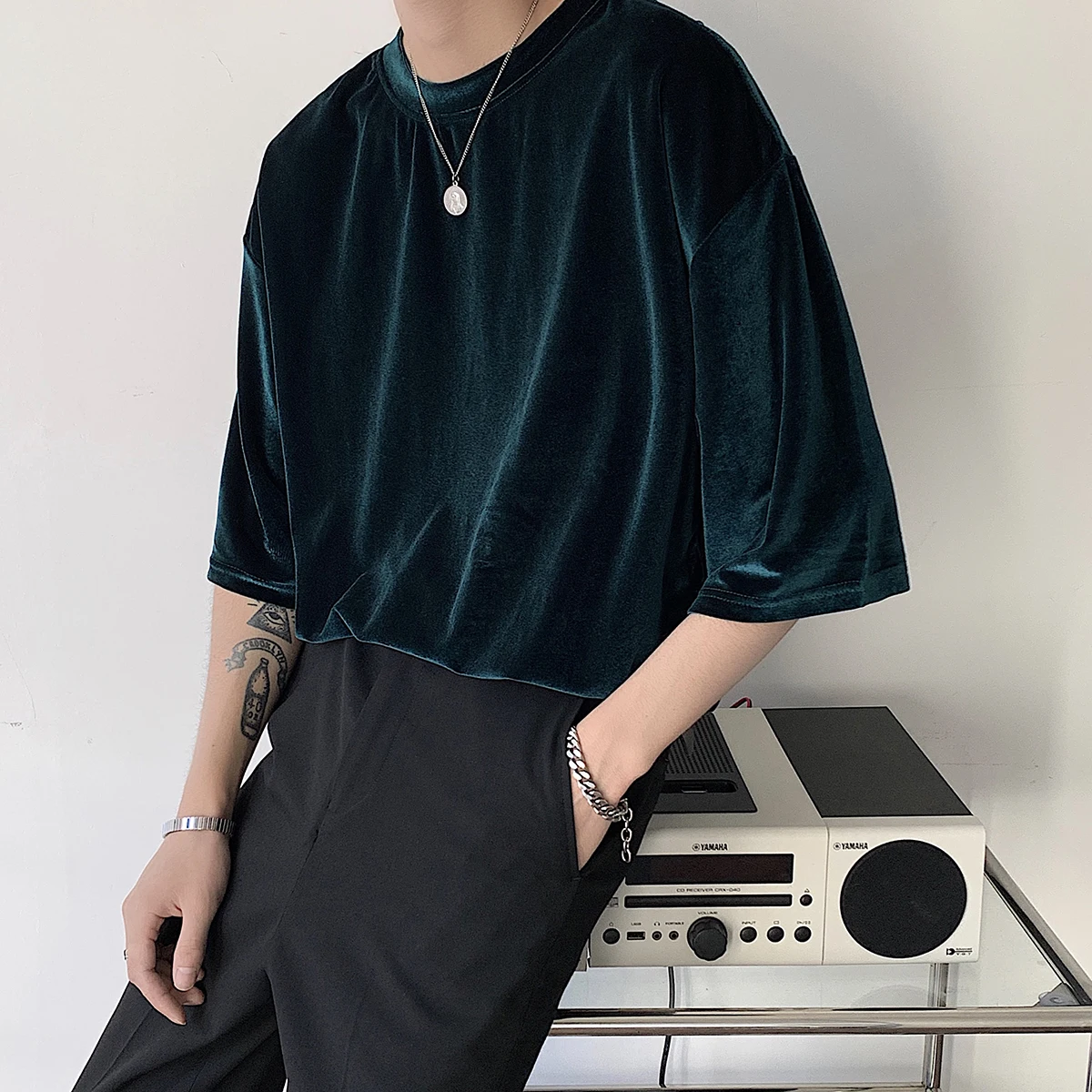 Luxury Blue Loose Velour Mens T Shirts 2023 Summer Boy Friend Style Korean Fashionable Top For Mens Velvet Dress Oversize Blouse