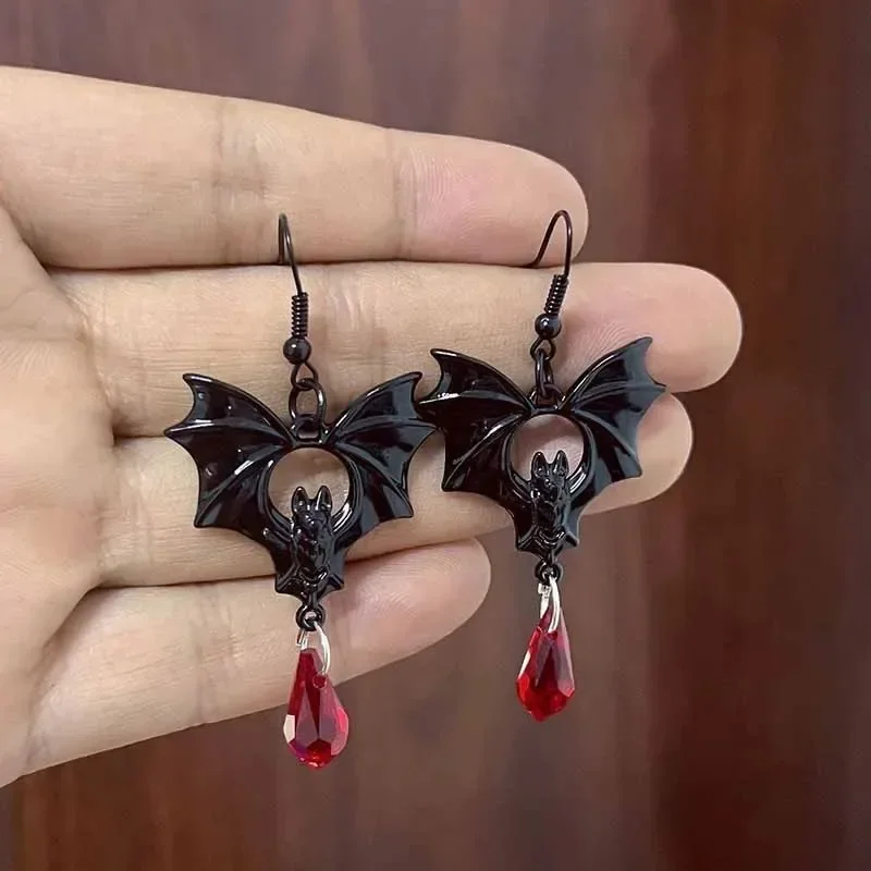 

Gothic Vampire Bat Punk Earrings for Women Man Fashion Witch Jewelry Accessories Red Crystal Vintage Bat Pendant Ear Hooks