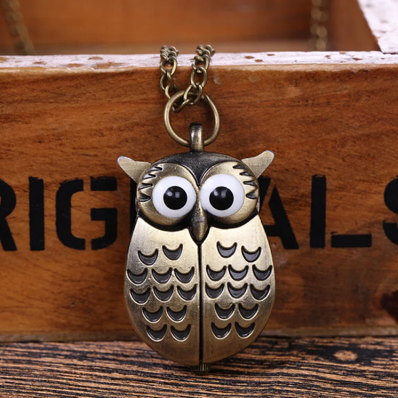 ساعة الجيب الإبداعية البومة الرجعية فليب للجنسين الإبداعية ساعة TikTok كوارتز ساعة الجيب الإبداعية ساعة الجيب