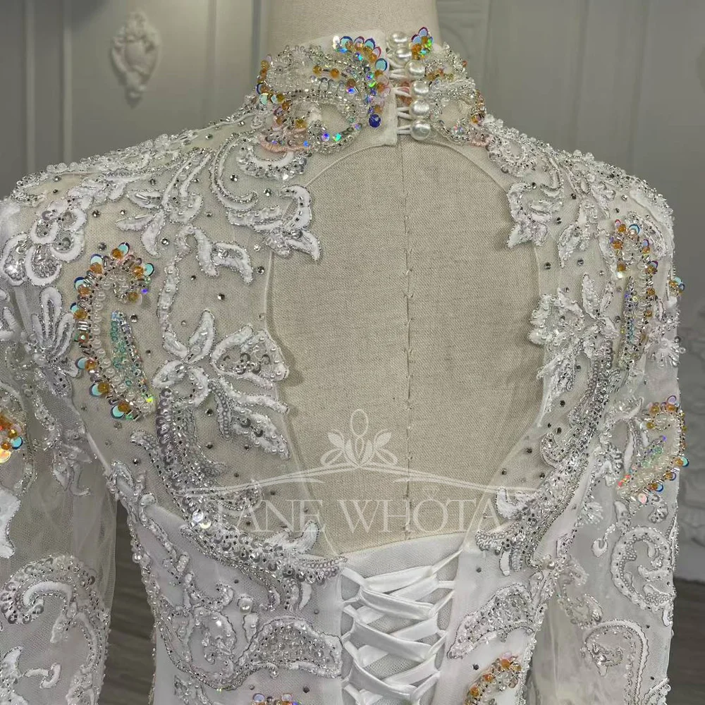 Bride Wedding Dress High Long Sleeve Lace Up Keyhole Back Beading Sequined Sexy Bridal Dress Customized Luxury Wedding Dress