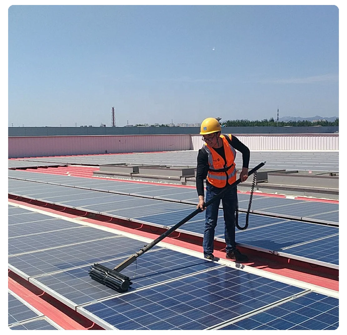 0.8mw Work Efficiency AC110V 220V/Lithium Battery Power Supply Solar Panel Cleaning Equipment Roller Brush Panel Cleaning Brush